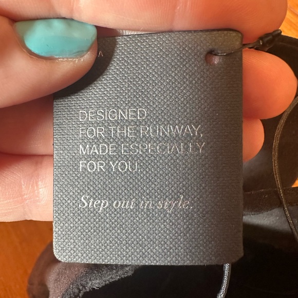 Price Drop!! NWT Express Runway Collection Peep Toe Ankle Boots, Size 10 - Picture 5 of 5